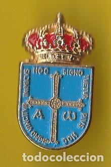 Pin's de collection: PIN - ASTURIAS - BONITO ESCUDO DEL PRINCIPADO - METAL RELIEVE EN DORADO Y COLORES -