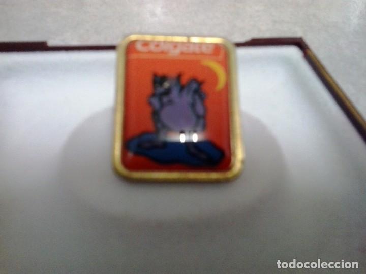 Pin's de collection: PIN ANTIGUO de Colgate