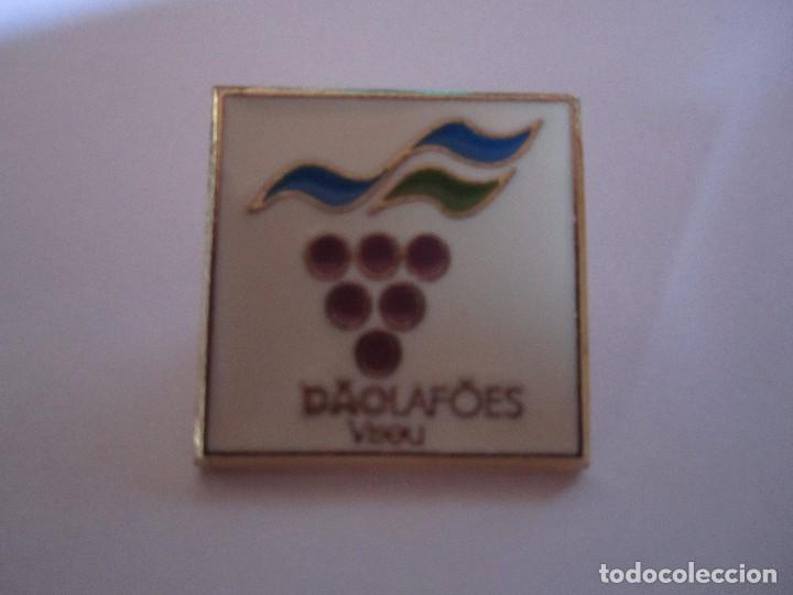 Pins de colecci&oacute;n: pin dao lafoes viseu - Foto 1