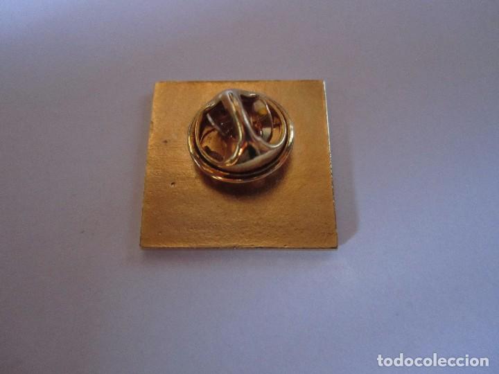 Pins de colecci&oacute;n: pin dao lafoes viseu - Foto 2