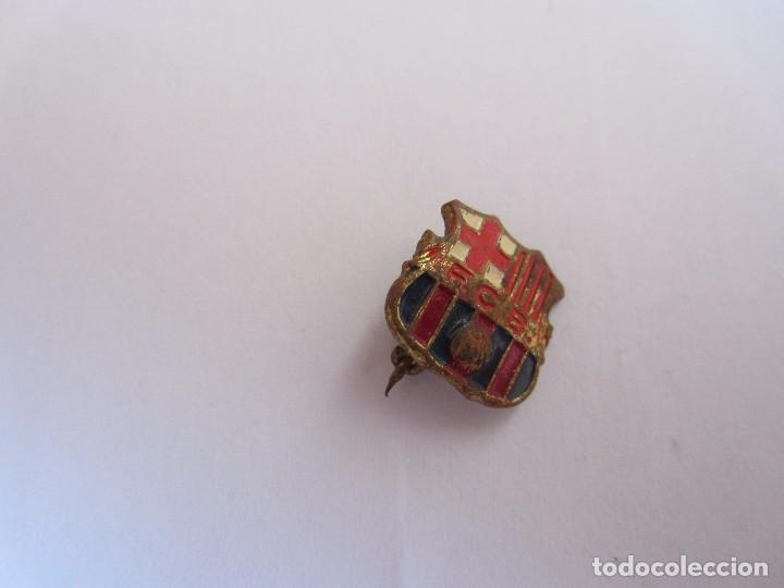Pins de colecci&oacute;n: INSIGNIA DE AGUJA F.C BARCELONA VER FOTOS