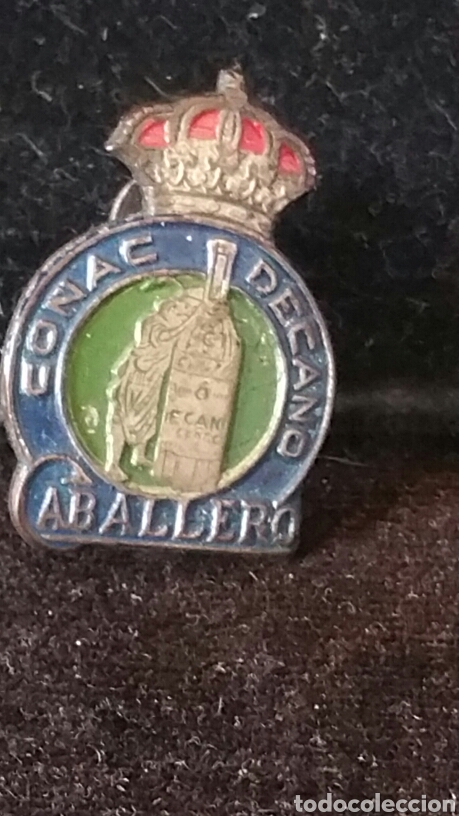 Pins de colecci&oacute;n: Antigua insignia de co&ntilde;ac Decano caballero &eacute;poca de Alfonso XIII a&ntilde;os 20 30