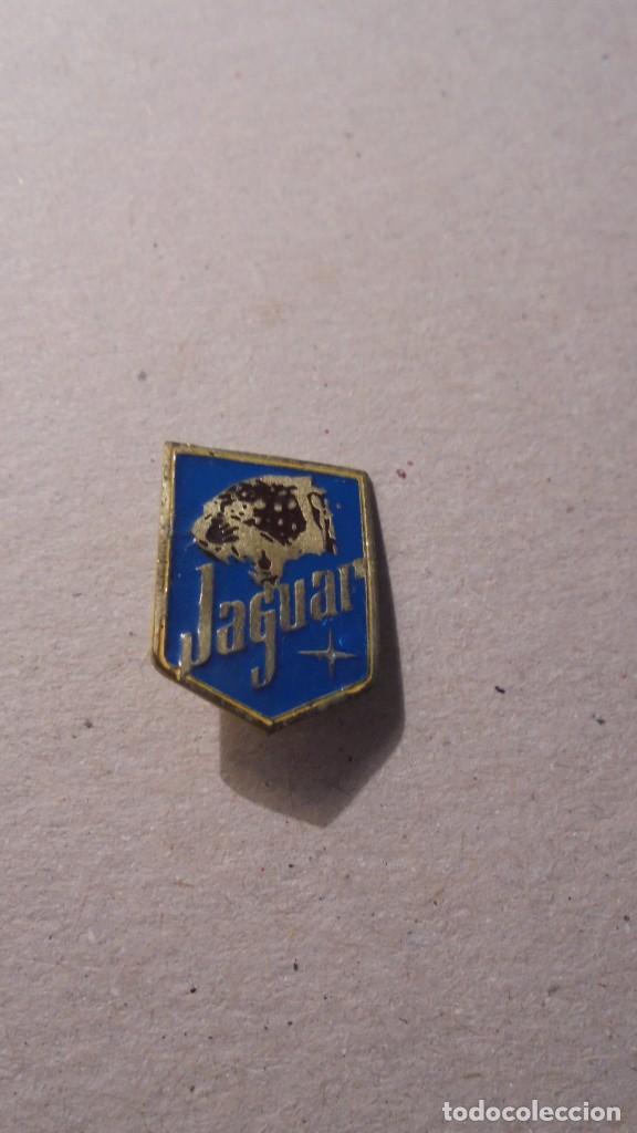Pins de colecci&oacute;n: ANTIGUA INSIGNIA DE AGUJA , JAGUAR - 2,2X1,5 CM.