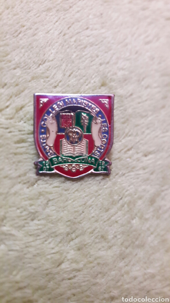 Sammlung von Pins: Pin Colegio Col.legi Maristes Les Corts Sants (Barcelona) escudo Escuela