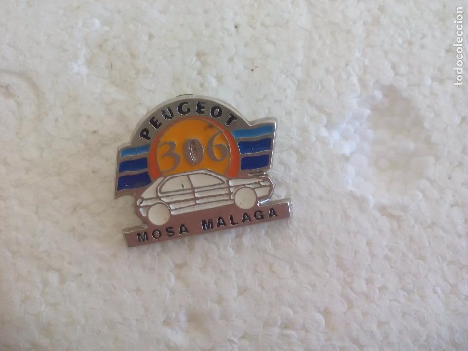 Pins de colecci&oacute;n: Pin coche Peugeot 306. concesionario MOsa. M&aacute;laga
