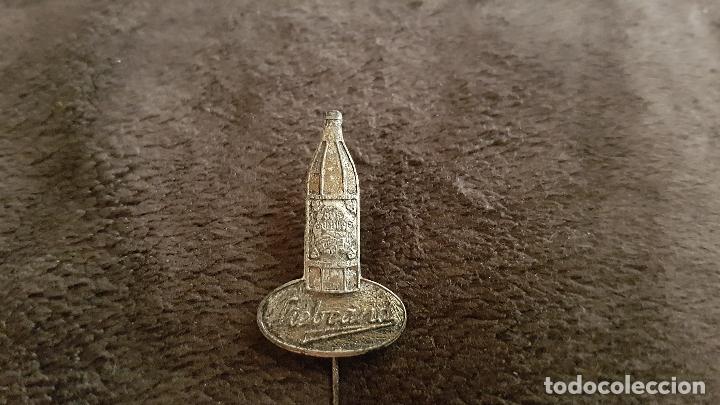 Pins de colecci&oacute;n: PIN EMBLEMA MARCA DE BEBIDAS COCTELES SIEBRAND (INSIGNIA DE AGUJA BEBIDA LICORES )