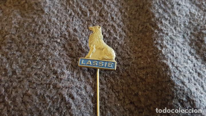 Pins de colecci&oacute;n: PIN PERRO LASSIE (INSIGNIA DE AGUJA ANTIGUA SERIE TELEVISI&Oacute;N)