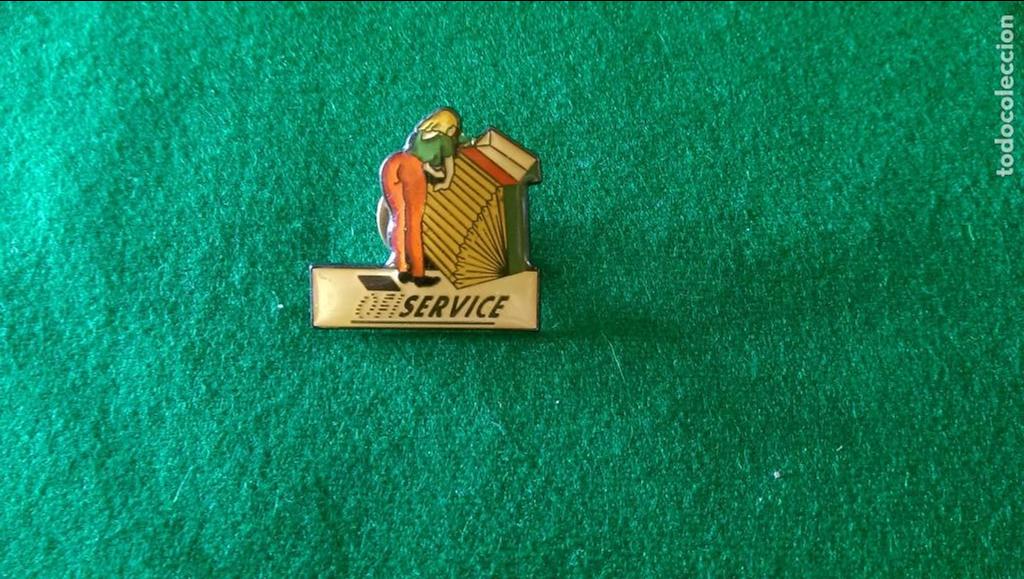 Pins de colecci&oacute;n: PIN OFISERVICE MUJER - Foto 1