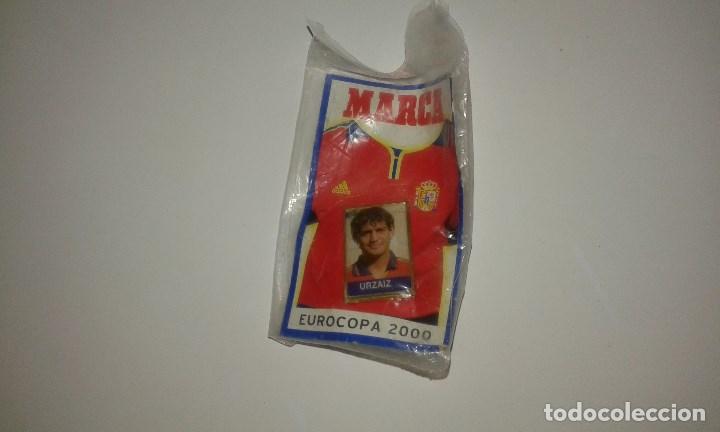 Pins de colecci&oacute;n: PIN DE LA EUROCOPA 2000 ISMAEL URSAIZ JUGADOR ATHLETIC BILBAO FUTBOL MARCA PINS