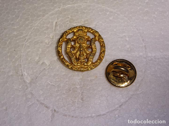 Pins e Spille di collezione: PIN RELIGIOSO SEMANA SANTA. ESCUDO HER&Aacute;LDICO. HER&Aacute;LDICA COFRADE M&Aacute;LAGA. HERMANDAD DEL DESCENDIMIENTO