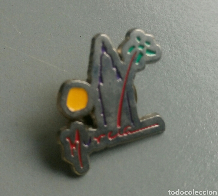 Pin's de collection: Pin murcia catedral palmera