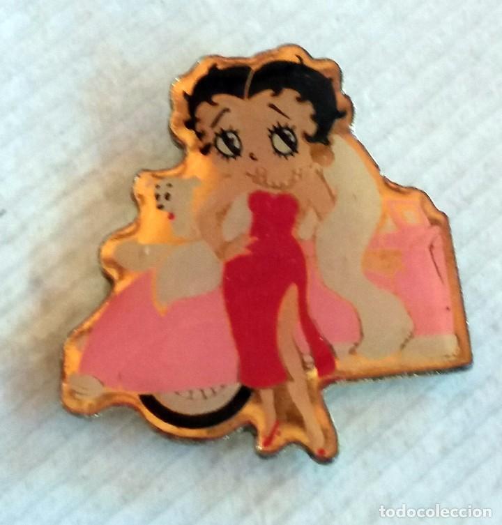 Pins de cole&ccedil;&atilde;o: PINS PIN - VARIOS