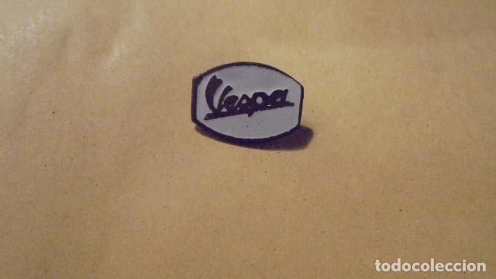 Pins de colecci&oacute;n: MOTOS - VESPA  - ANTIGUA INSIGNIA DE AGUJA 1,7X1,3 CM. - ORIGINAL DE LA EPOCA