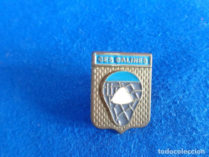 Collection pins: PINS - BONITO PINS DE TUSRISMO -SES SALINES- ISLAS BALEARES - SPAIN VER FOTOS!!