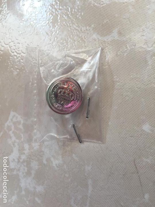 Pins de colecci&oacute;n: PIN MOET & CHANDON NUEVO CON SU ENVASE / PINS