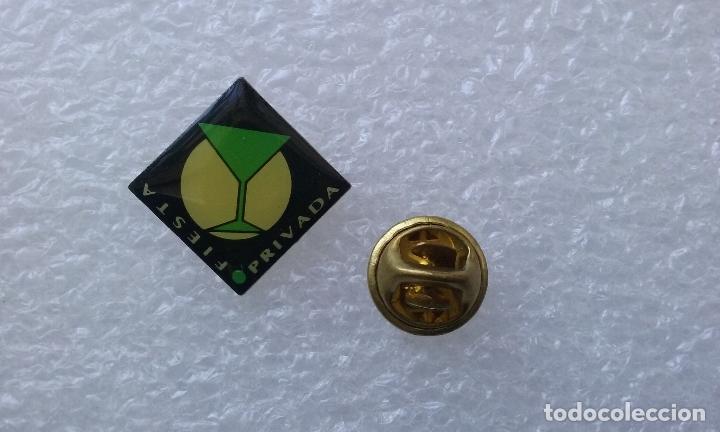 Pins de colecci&oacute;n: PIN ANTIGUA DISCOTECA FIESTA PRIVADA (BARCELONA)