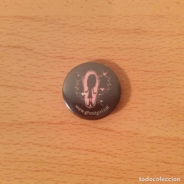 Pins de colecci&oacute;n: Chapa/pin merchandising libro colecci&oacute;n Ghostgirl. Literatura juvenil. 25mm.