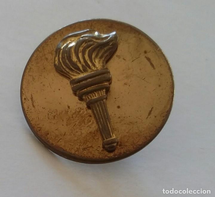 Pins de colecci&oacute;n: ANTIGUO PIN DE BRONCE CON LA ANTORCHA - Foto 3