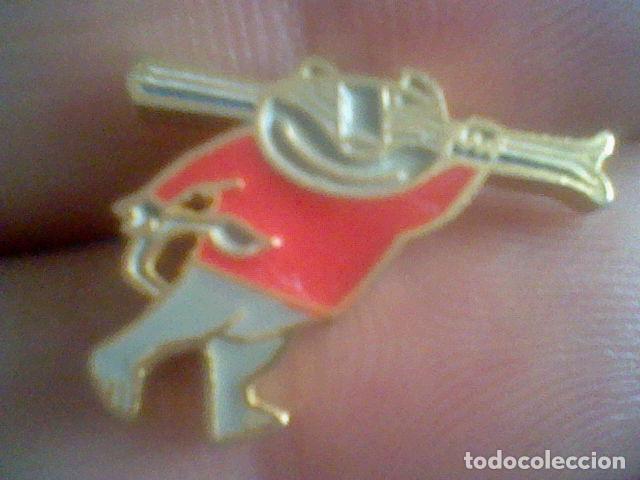 Pins de colecci&oacute;n: PIN PINCHO tigre skies mascota olimpiada deportes invierno