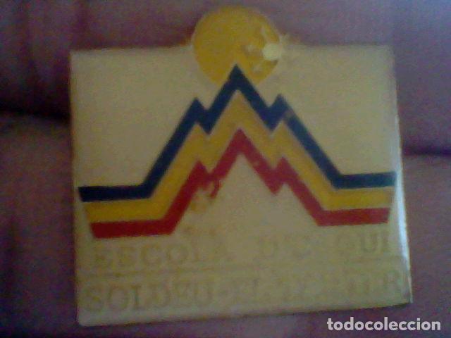 Pins de colecci&oacute;n: PIN PINCHO GOTA ESCOLA DE ESQUI  SOLL DEU EL TARTER