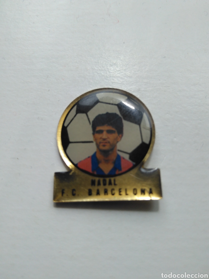 Pins de colecci&oacute;n: PIN DE F&Uacute;TBOL. JUGADOR NADAL FC BARCELONA. A&Ntilde;OS 90.