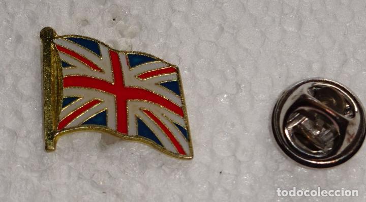Pin's de collection: PIN DE TURISMO BANDERAS. BANDERA DE REINO UNIDO