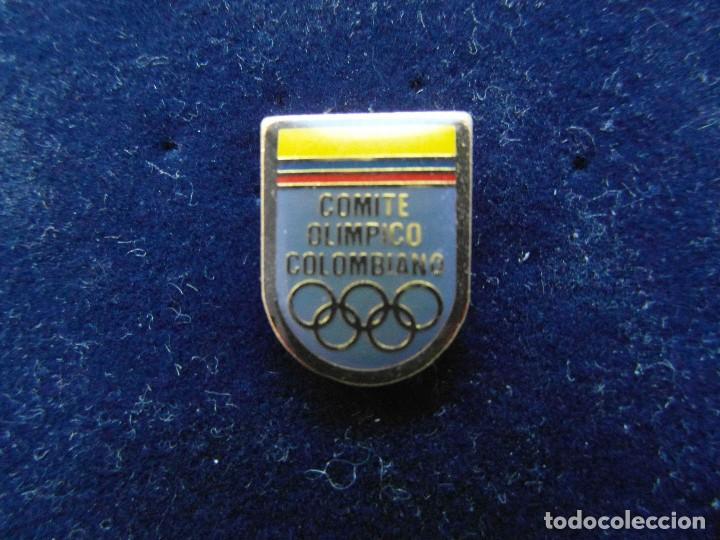Pins de colecci&oacute;n: Pin oficial del equipo olimpico de Colombia de los Juegos Olimpicos de Barcelona 1992