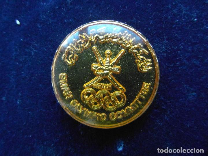 Pins de colecci&oacute;n: Pin oficial del equipo olimpico de Oman de los Juegos Olimpicos de Barcelona 1992