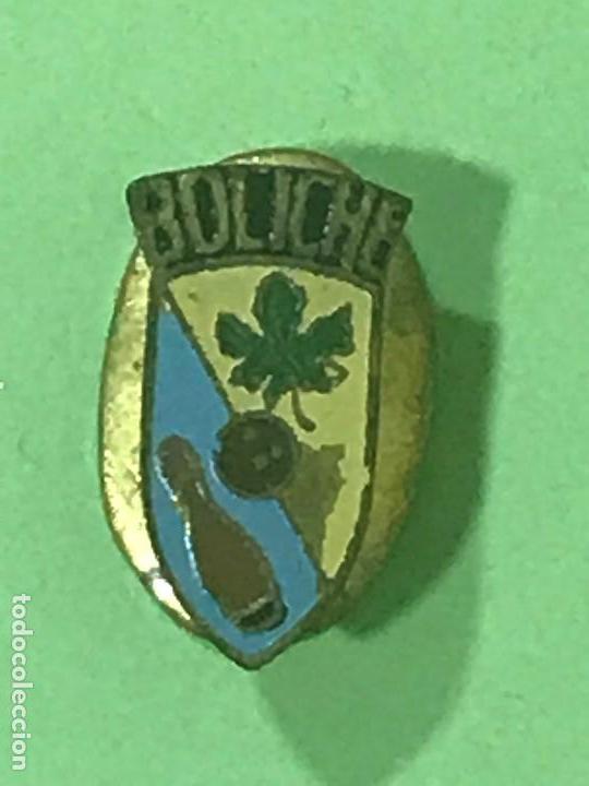 Pin's de collection: BOLICHE BOLOS ESCUDO CLUB - PIN PINS INSIGNIA INSIGNIAS OJAL SOLAPA