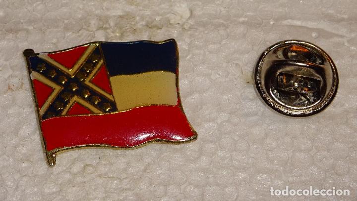 Pins de cole&ccedil;&atilde;o: PIN DE TURISMO BANDERAS. BANDERA DE ESTADOS UNIDOS. ESTADO DE MISSISSIPPI