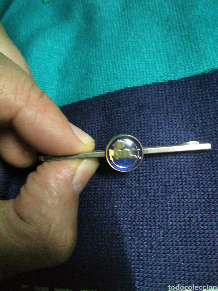 Pins de colecci&oacute;n: Aguja cobata pasacorbata No pin Marca camion Pegaso
