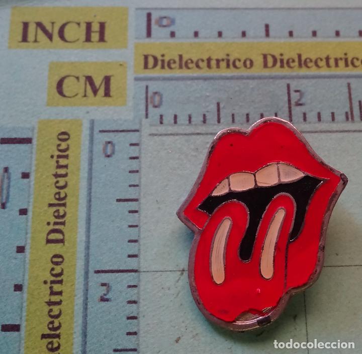 Pins de colecci&oacute;n: INSIGNIA BROCHE DE M&Uacute;SICA. S&Iacute;MBOLO DE THE ROLLING STONES