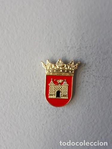 Pins de colecci&oacute;n: pin escudo Vilafranca (Castell&oacute;n)
