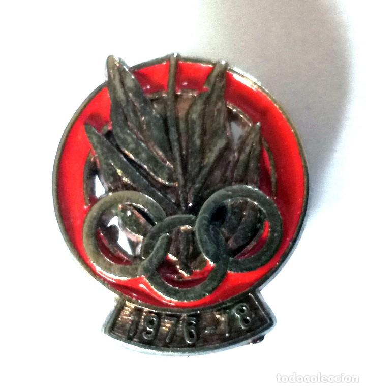 Pins de colecci&oacute;n: ANTIGUO PIN JUEGOS DEPORTIVOS 1976-1978