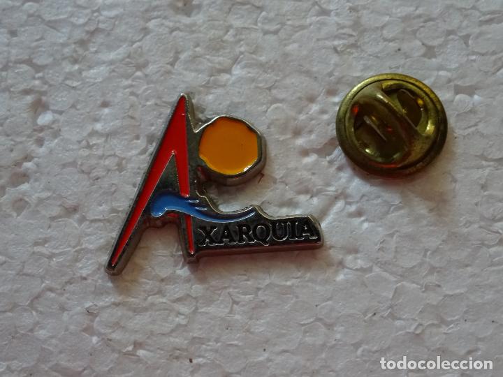 Pin's de collection: PIN DE TURISMO. AXARQU&Iacute;A, M&Aacute;LAGA
