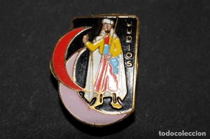 Pins de colecci&oacute;n: JUDIOS. Interesante insignia de ojal. Original COMPRA MINIMA PARA ENVIAR CINCO EUROS