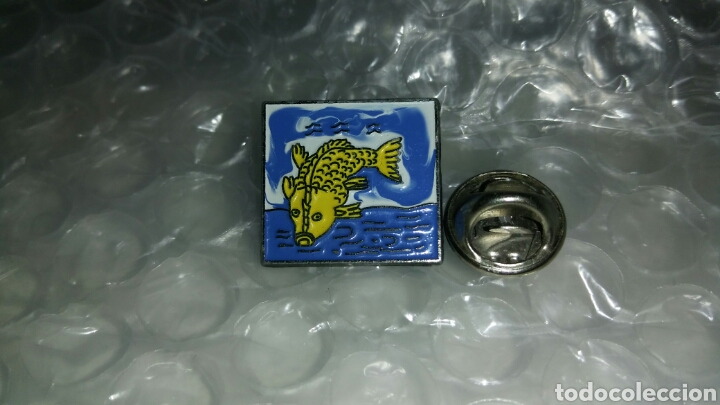 Pins de colecci&oacute;n: PIN PEZ ONE TOP MADRID - Foto 1