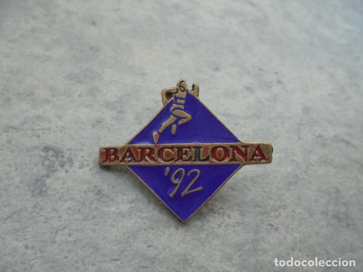 Pins de colecci&oacute;n: PIN DE LAS OLIMPIADAS DE BARCELONA 92 ES EL PIN DE ATLETISMO DE LOS A&Ntilde;OS 90