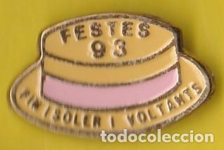 Collection pins: PIN - TARRAGONA -FIESTAS/FESTES BARRIO PIN I SOLER 1993-SOMBRERO CANOTIER CINTA ROSA-METAL ESMALTADO