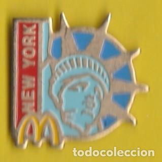 Pins de colecci&oacute;n: PIN - MC DONALDS - NEW YORK - EE UU - ESTATUA DE LIBERTAD - PUBLICIDAD RESTAURANTE - METAL ESMALTADO