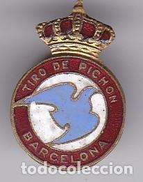 Pins de colecci&oacute;n: ANTIGUA INSIGNIA DEL CLUB DE TIRO DE PICH&Oacute;N DE BARCELONA (ESMALTADO)