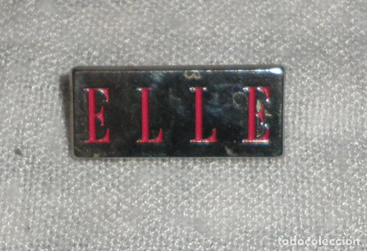 Pins de colecci&oacute;n: pin con aguja de elle - Foto 1