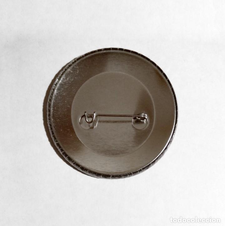 Pins de colecci&oacute;n: MJ&Ouml;LLNIR - CHAPA 59mm (CON IMPERDIBLE) - Foto 2