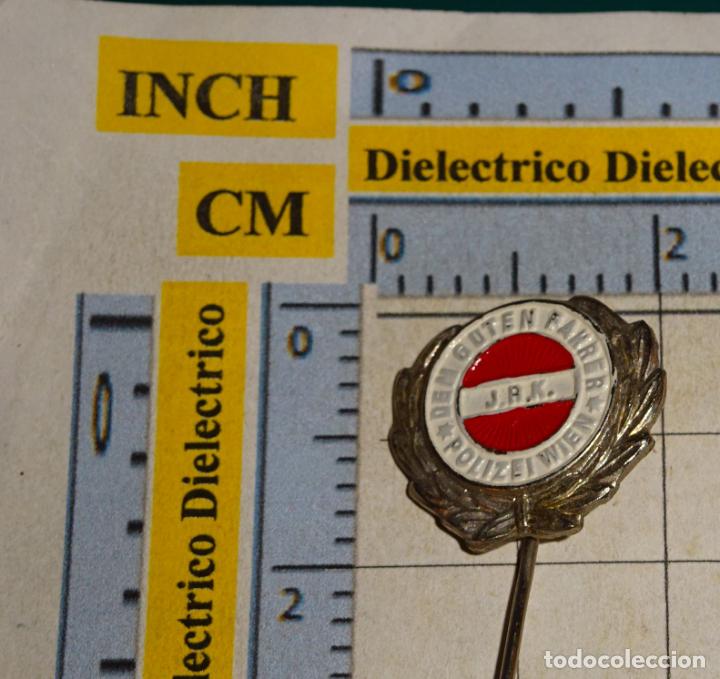 Pins de colecci&oacute;n: INSIGNIA ALFILER. MEDALLA BUEN CONDUCTOR, POLIC&Iacute;A DE VIENA, AUSTRIA