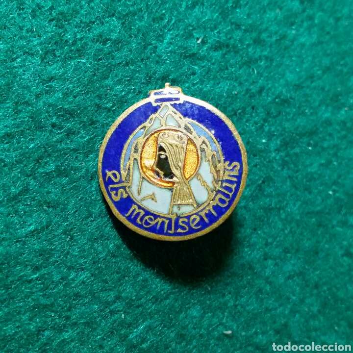 Pins de colecci&oacute;n: Preciosa insignia de aguja esmaltada religiosa els montserratins montserrat barcelona - no es pin -