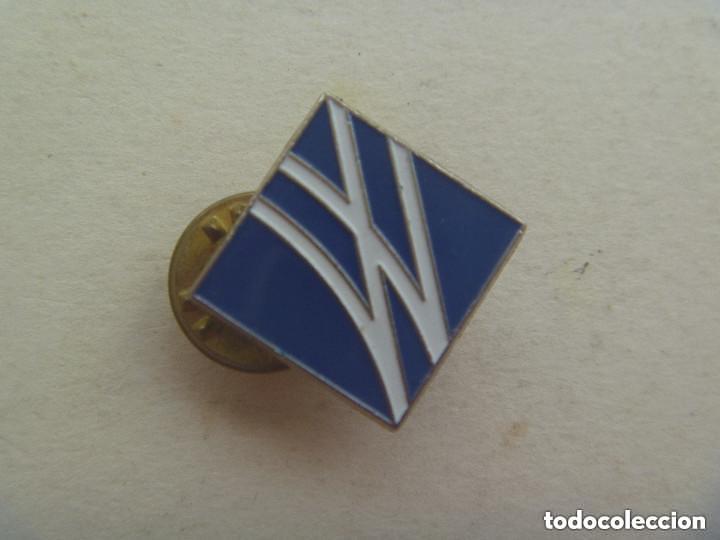 Pins de colecci&oacute;n: PIN DEL ANTIGUO LOGOTIPO DE GRANDES LINEAS DE RENFE ( MODERNO )