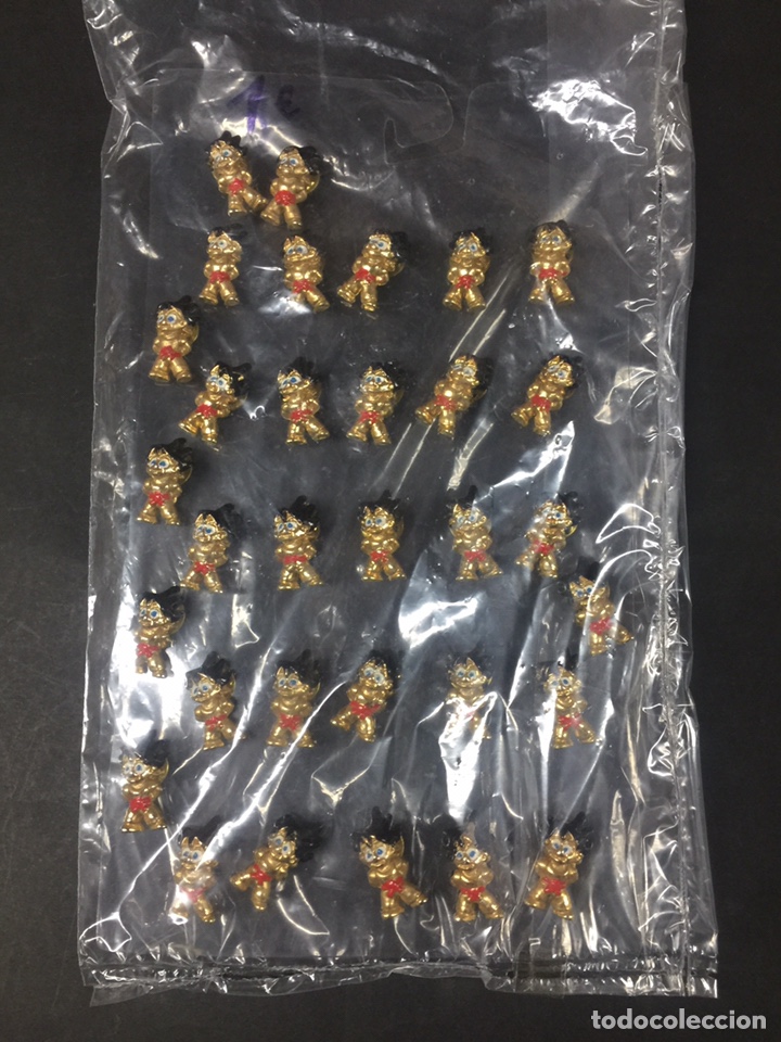 Pins de colecci&oacute;n: Blister goku a&ntilde;os 80