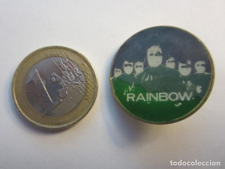 Pins de cole&ccedil;&atilde;o: PIN MADE IN ENGLAND ROCK, PUNK , HARDCORE RAINBOW