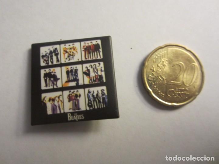 Pins de cole&ccedil;&atilde;o: ANTIGUA CHAPA THE BEATLES