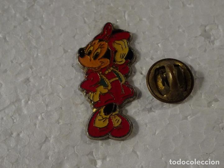 Pin's de collection: PIN DE DIBUJOS ANIMADOS. MINNIE MOUSE